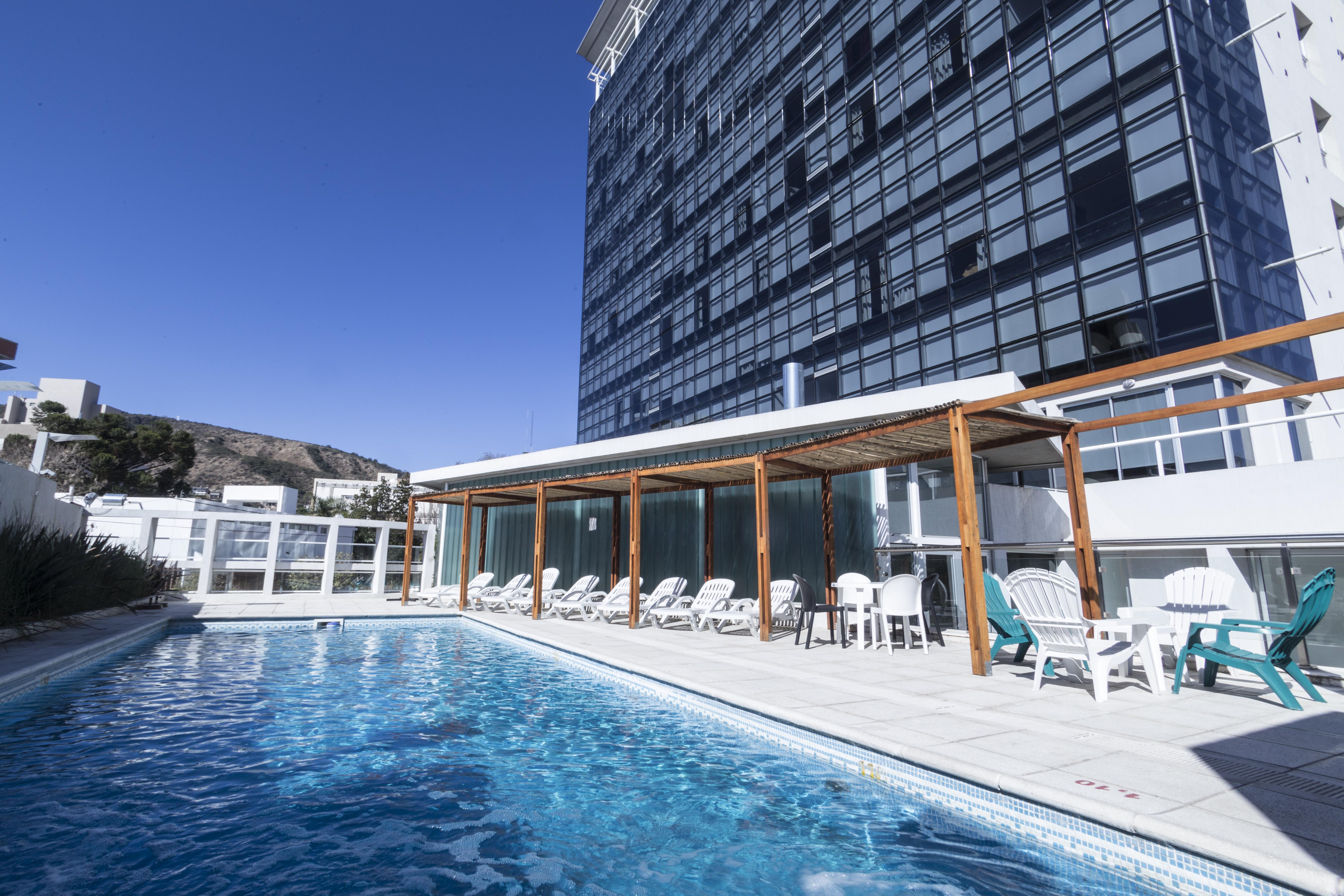 Amerian Carlos Paz & Suites Вілья-Карлос-Пас Екстер'єр фото